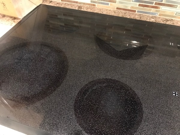 https://www.safehouseholdcleaning.com/wp-content/uploads/2018/10/honest-dish-soap-hob-after.jpg